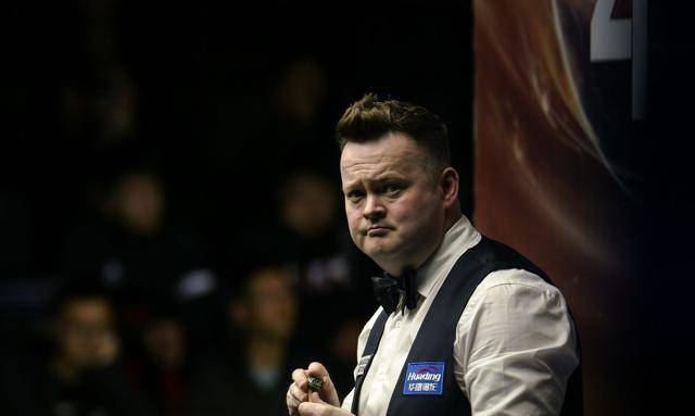 举重赛场再起风云:滇池鲨队队惊险晋级洞庭独角兽队,赛场气氛火爆禁区内连续解围 举重赛场再起风云:滇池鲨队队惊险晋级洞庭独角兽队,赛场气氛火爆禁区内连续解围